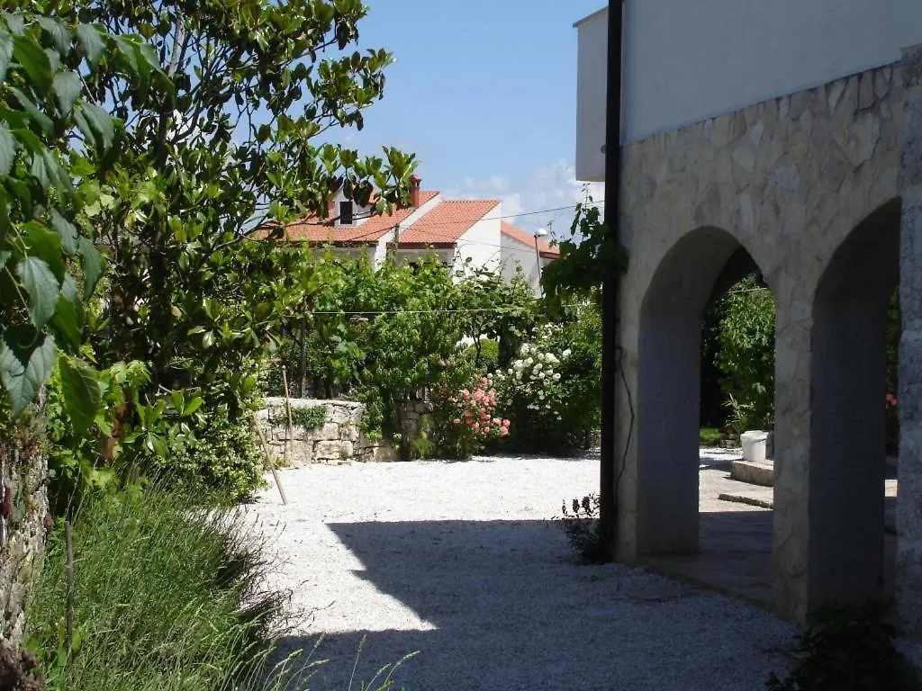 Holiday Apartment In Funtana With Balcony, Air Conditioning, Wifi, Washing Machine 4982-10 Croatia